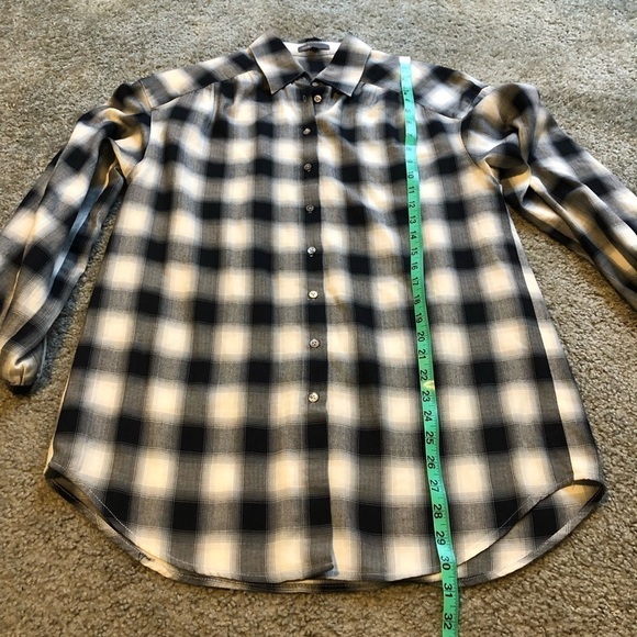 Vince oversized plaid rolled button down plaid tunic top size small - Picture 7 of 8